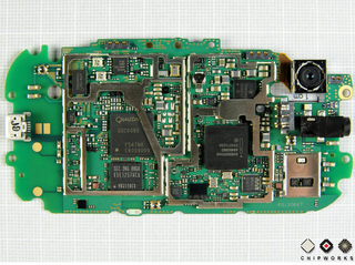Illustration for article titled Microsoft Kin Two Gets the Teardown Treatment